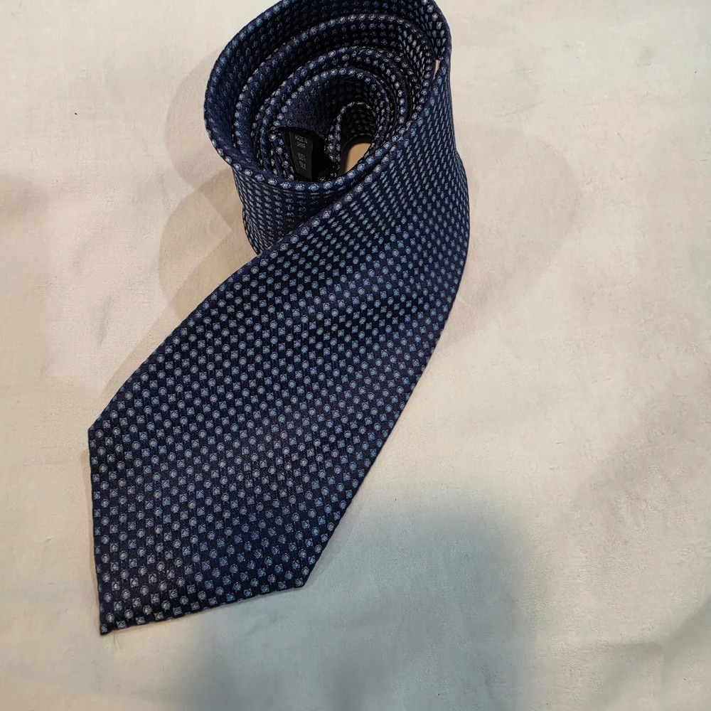 Calvin Klein Necktie Mens OS Navy Blue Excellent Silk Geometric Textured Woven